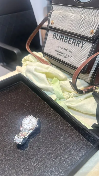 名包 / Luxury Bag · 巴宝莉 商品照片